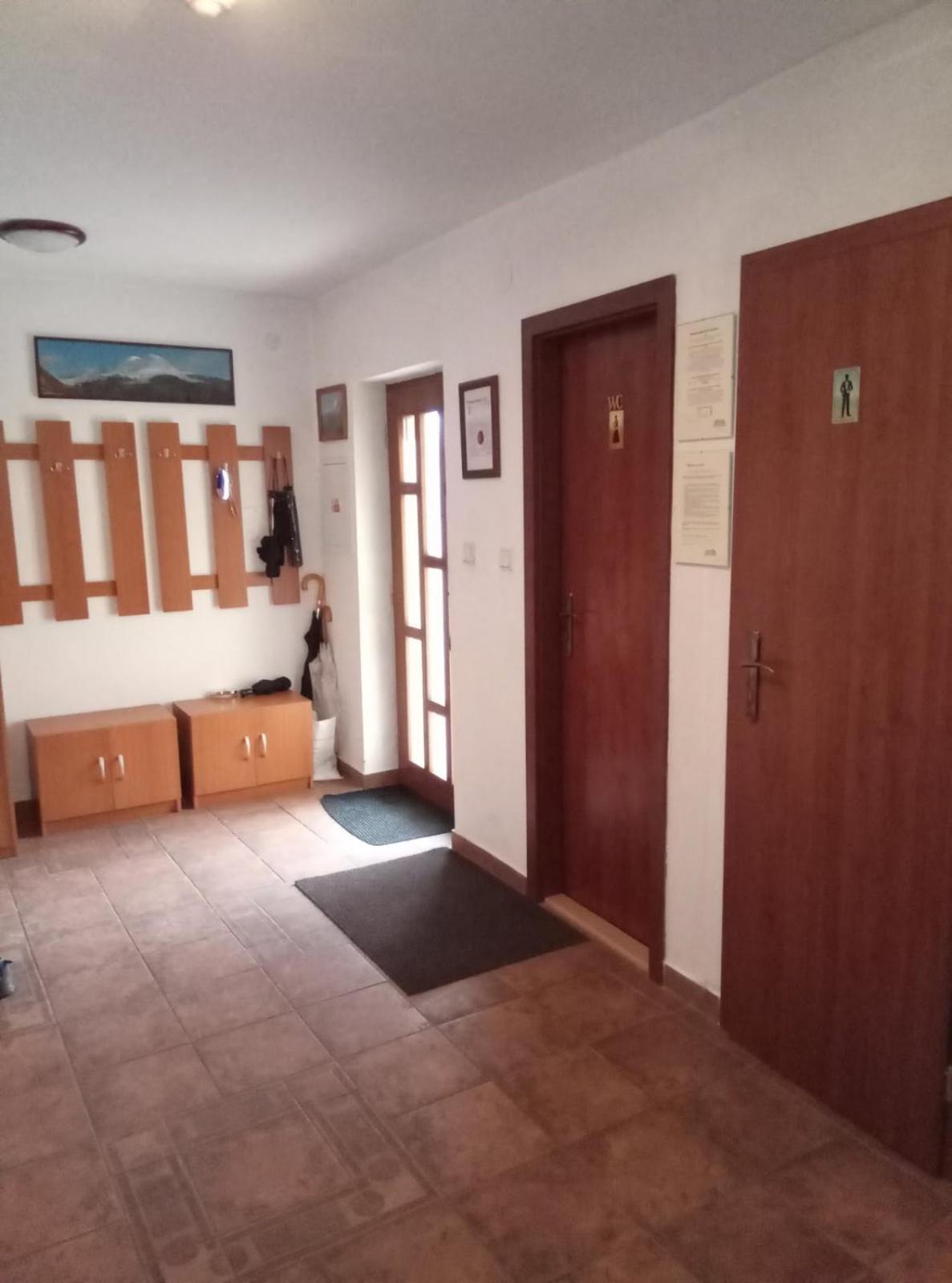 Vila Strazan Poprad Exterior foto